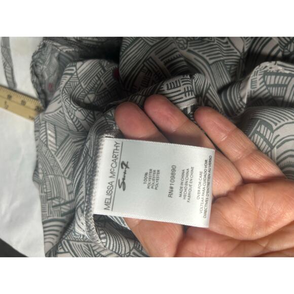 2 peace MELISSA MCCARTHY Seven Gray Geometric Print Tunic Blouse/pants set Sz 1X - Picture 9 of 16